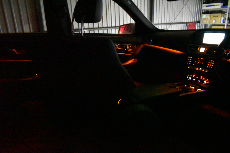 メルセデスベンツ Eクラス E250 AVG AMGｽﾎﾟｰﾂ ﾚｰﾀﾞｰｾｰﾌﾃｨP 後期 ﾊﾟﾉﾗﾏｻﾝﾙｰﾌ ﾋｰﾀｰ黒半革 ﾃﾞｨｽﾄﾛ ﾌﾞﾗｲﾝﾄﾞｽﾎﾟｯﾄ Lｷｰﾌﾟ ｷｰﾚｽGo AMGｴｱﾛ18AW ﾊﾟｰｸﾄﾛ LEDﾍｯﾄﾞ 駐車支援 地ﾃﾞｼﾞﾅﾋﾞ 360ｶﾒﾗ 2年保証