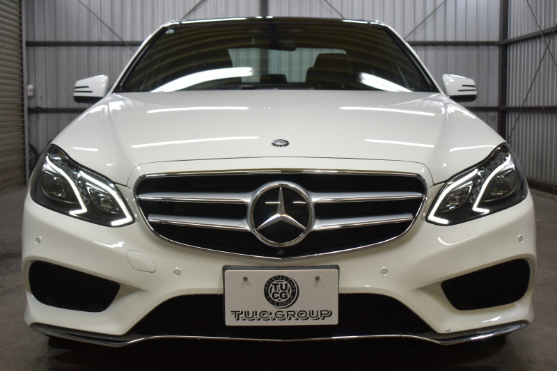 メルセデスベンツ Eクラス E250 AVG AMGｽﾎﾟｰﾂ ﾚｰﾀﾞｰｾｰﾌﾃｨP 後期 ﾊﾟﾉﾗﾏｻﾝﾙｰﾌ ﾋｰﾀｰ黒半革 ﾃﾞｨｽﾄﾛ ﾌﾞﾗｲﾝﾄﾞｽﾎﾟｯﾄ Lｷｰﾌﾟ ｷｰﾚｽGo AMGｴｱﾛ18AW ﾊﾟｰｸﾄﾛ LEDﾍｯﾄﾞ 駐車支援 地ﾃﾞｼﾞﾅﾋﾞ 360ｶﾒﾗ 2年保証