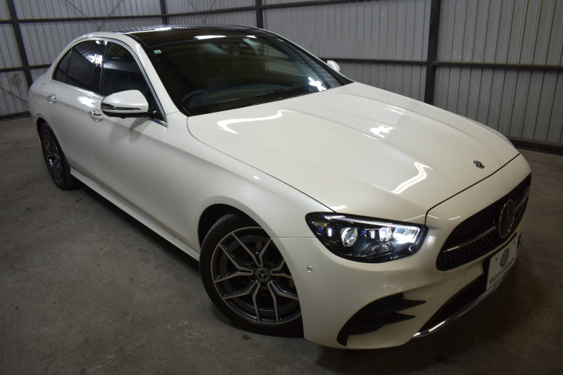 メルセデスベンツ Eクラス E200 ｽﾎﾟｰﾂ 1ｵﾅ ｴｸｽｸﾙｰｼﾌﾞP AMGﾗｲﾝｲﾝﾃﾘｱP ﾚｰﾀﾞｰｾｰﾌﾃｨP 真珠 後期型 ﾊﾟﾉﾗﾏｻﾝﾙｰﾌ 燃費12.8KM 全席ﾋｰﾀｰ黒革 ﾃﾞｨｽﾄﾛ BSM Lﾁｪﾝｼﾞ AMGｴｱﾛ19AW ｷｰﾚｽGO ﾊﾟｰｸﾄﾛ HUD ﾌﾞﾙﾒS ﾏﾙﾁｶﾗｰｱﾝﾋﾞｴﾝﾄ 対話式ﾅﾋﾞ 360ｶﾒﾗ 2年保証