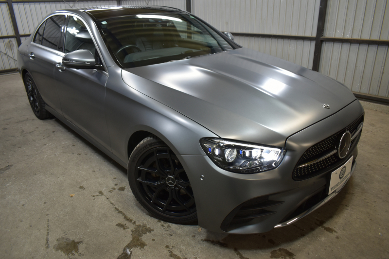 メルセデスベンツ Eクラス E200 ｽﾎﾟｰﾂ ｴｸｽｸﾙｰｼﾌﾞAMGﾗｲﾝｲﾝﾃﾘｱP ﾚｰﾀﾞｰｾｰﾌﾃｨP 後期型 ﾊﾟﾉﾗﾏｻﾝﾙｰﾌ ﾌﾞﾙﾒS MEｺﾈｸﾄ 全席ﾋｰﾀｰ黒革 ﾃﾞｨｽﾄﾛ BSM Lﾁｪﾝｼﾞ AMGｴｱﾛ19AW ｷｰﾚｽGO ﾊﾟｰｸﾄﾛ HUD  ﾏﾙﾁｶﾗｰｱﾝﾋﾞｴﾝﾄ 対話式ﾅﾋﾞ 360ｶﾒﾗ 2年保証