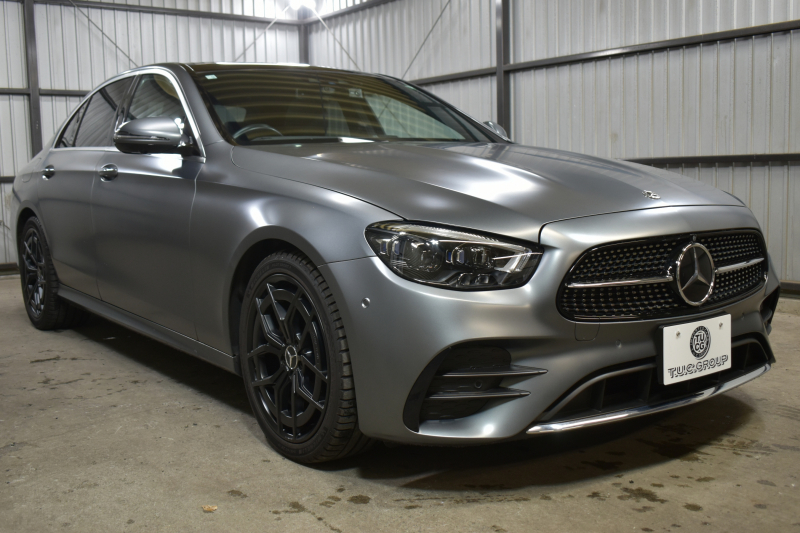 メルセデスベンツ Eクラス E200 ｽﾎﾟｰﾂ ｴｸｽｸﾙｰｼﾌﾞAMGﾗｲﾝｲﾝﾃﾘｱP ﾚｰﾀﾞｰｾｰﾌﾃｨP 後期型 ﾊﾟﾉﾗﾏｻﾝﾙｰﾌ ﾌﾞﾙﾒS MEｺﾈｸﾄ 全席ﾋｰﾀｰ黒革 ﾃﾞｨｽﾄﾛ BSM Lﾁｪﾝｼﾞ AMGｴｱﾛ19AW ｷｰﾚｽGO ﾊﾟｰｸﾄﾛ HUD  ﾏﾙﾁｶﾗｰｱﾝﾋﾞｴﾝﾄ 対話式ﾅﾋﾞ 360ｶﾒﾗ 2年保証