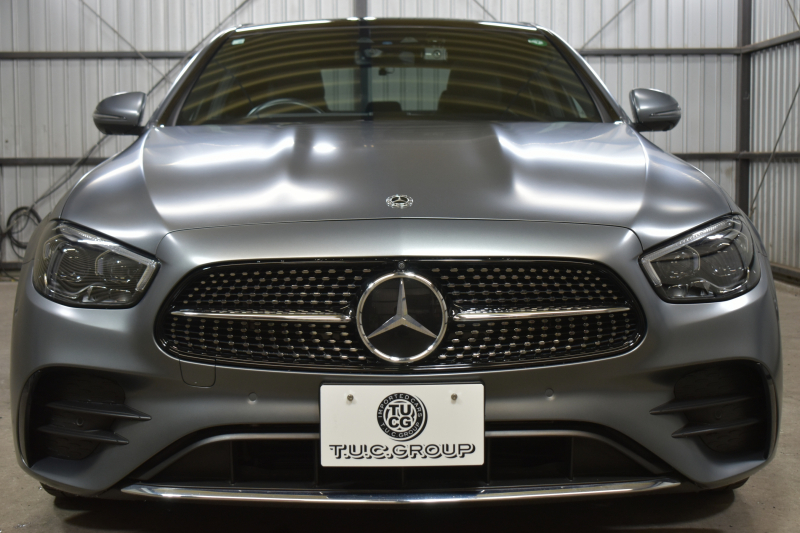 メルセデスベンツ Eクラス E200 ｽﾎﾟｰﾂ ｴｸｽｸﾙｰｼﾌﾞAMGﾗｲﾝｲﾝﾃﾘｱP ﾚｰﾀﾞｰｾｰﾌﾃｨP 後期型 ﾊﾟﾉﾗﾏｻﾝﾙｰﾌ ﾌﾞﾙﾒS MEｺﾈｸﾄ 全席ﾋｰﾀｰ黒革 ﾃﾞｨｽﾄﾛ BSM Lﾁｪﾝｼﾞ AMGｴｱﾛ19AW ｷｰﾚｽGO ﾊﾟｰｸﾄﾛ HUD  ﾏﾙﾁｶﾗｰｱﾝﾋﾞｴﾝﾄ 対話式ﾅﾋﾞ 360ｶﾒﾗ 2年保証