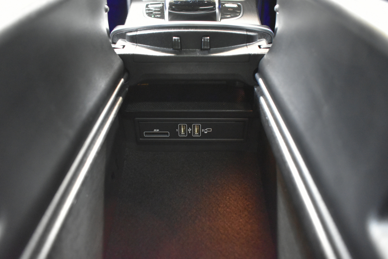 メルセデスベンツ Cクラス C180ｸｰﾍﾟ ｽﾎﾟｰﾂ ﾚｻﾞｰｴｸｽｸﾙｰｼﾌﾞ ﾚｰﾀﾞｰSP 後期型  ﾊﾟﾉﾗﾏｻﾝﾙｰﾌ ﾋｰﾀｰ黒革 ｷｰﾚｽGo ﾃﾞｨｽﾄﾛ Bｽﾎﾟｯﾄ Lﾁｪﾝｼﾞ AMGｴｱﾛ19AW PTS HUD 地ﾃﾞｼﾞBｶﾒﾗ 2年保証