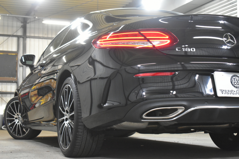 メルセデスベンツ Cクラス C180ｸｰﾍﾟ ｽﾎﾟｰﾂ ﾚｻﾞｰｴｸｽｸﾙｰｼﾌﾞ ﾚｰﾀﾞｰSP 後期型  ﾊﾟﾉﾗﾏｻﾝﾙｰﾌ ﾋｰﾀｰ黒革 ｷｰﾚｽGo ﾃﾞｨｽﾄﾛ Bｽﾎﾟｯﾄ Lﾁｪﾝｼﾞ AMGｴｱﾛ19AW PTS HUD 地ﾃﾞｼﾞBｶﾒﾗ 2年保証