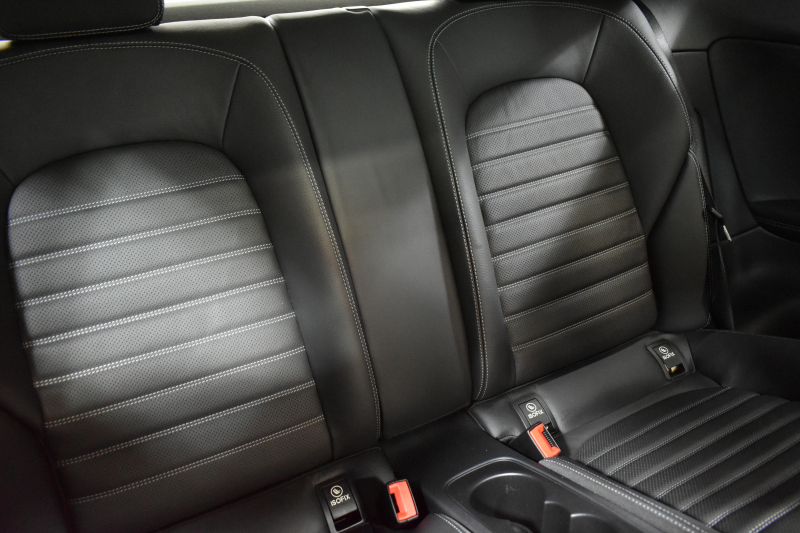 メルセデスベンツ Cクラス C180ｸｰﾍﾟ ｽﾎﾟｰﾂ ﾚｻﾞｰｴｸｽｸﾙｰｼﾌﾞ ﾚｰﾀﾞｰSP 後期型  ﾊﾟﾉﾗﾏｻﾝﾙｰﾌ ﾋｰﾀｰ黒革 ｷｰﾚｽGo ﾃﾞｨｽﾄﾛ Bｽﾎﾟｯﾄ Lﾁｪﾝｼﾞ AMGｴｱﾛ19AW PTS HUD 地ﾃﾞｼﾞBｶﾒﾗ 2年保証