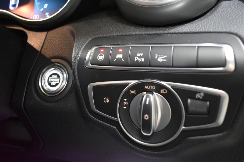 メルセデスベンツ Cクラス C180ｸｰﾍﾟ ｽﾎﾟｰﾂ ﾚｻﾞｰｴｸｽｸﾙｰｼﾌﾞ ﾚｰﾀﾞｰSP 後期型  ﾊﾟﾉﾗﾏｻﾝﾙｰﾌ ﾋｰﾀｰ黒革 ｷｰﾚｽGo ﾃﾞｨｽﾄﾛ Bｽﾎﾟｯﾄ Lﾁｪﾝｼﾞ AMGｴｱﾛ19AW PTS HUD 地ﾃﾞｼﾞBｶﾒﾗ 2年保証