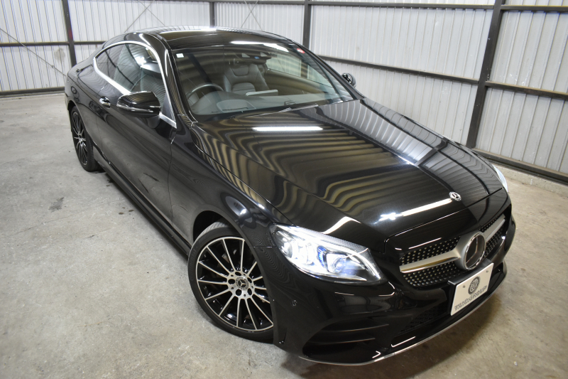 メルセデスベンツ Cクラス C180ｸｰﾍﾟ ｽﾎﾟｰﾂ ﾚｻﾞｰｴｸｽｸﾙｰｼﾌﾞ ﾚｰﾀﾞｰSP 後期型  ﾊﾟﾉﾗﾏｻﾝﾙｰﾌ ﾋｰﾀｰ黒革 ｷｰﾚｽGo ﾃﾞｨｽﾄﾛ Bｽﾎﾟｯﾄ Lﾁｪﾝｼﾞ AMGｴｱﾛ19AW PTS HUD 地ﾃﾞｼﾞBｶﾒﾗ 2年保証