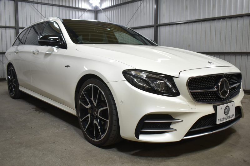 AMG Eクラス E53 4ﾏﾁｯｸ+ ﾜｺﾞﾝ ｴｸｽｸﾙｰｼﾌﾞ ﾚｰﾀﾞｰｾｰﾌﾃｨP ﾌﾞﾙﾒｽﾀｰS MEｺﾈｸﾄ ﾊﾟﾉﾗﾏｻﾝﾙｰﾌ ﾋｰﾀｰｸｰﾗｰ黒革 ｼﾙﾊﾞｰｽﾃｯﾁ内装 ﾃﾞｨｽﾄﾛ BSM Lﾁｪﾝｼﾞ AMGｴｱﾛ20AW PTS HUD ﾌｯﾄｹﾞｰﾄ 地ﾃﾞｼﾞﾅﾋﾞ 360ｶﾒﾗ 2年保証