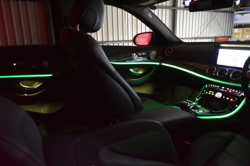 AMG Eクラス E53 4ﾏﾁｯｸ+ ﾜｺﾞﾝ ｴｸｽｸﾙｰｼﾌﾞ ﾚｰﾀﾞｰｾｰﾌﾃｨP ﾌﾞﾙﾒｽﾀｰS MEｺﾈｸﾄ ﾊﾟﾉﾗﾏｻﾝﾙｰﾌ ﾋｰﾀｰｸｰﾗｰ黒革 ｼﾙﾊﾞｰｽﾃｯﾁ内装 ﾃﾞｨｽﾄﾛ BSM Lﾁｪﾝｼﾞ AMGｴｱﾛ20AW PTS HUD ﾌｯﾄｹﾞｰﾄ 地ﾃﾞｼﾞﾅﾋﾞ 360ｶﾒﾗ 2年保証