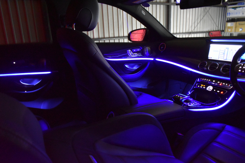 AMG Eクラス E53 4ﾏﾁｯｸ+ ﾜｺﾞﾝ ｴｸｽｸﾙｰｼﾌﾞ ﾚｰﾀﾞｰｾｰﾌﾃｨP ﾌﾞﾙﾒｽﾀｰS MEｺﾈｸﾄ ﾊﾟﾉﾗﾏｻﾝﾙｰﾌ ﾋｰﾀｰｸｰﾗｰ黒革 ｼﾙﾊﾞｰｽﾃｯﾁ内装 ﾃﾞｨｽﾄﾛ BSM Lﾁｪﾝｼﾞ AMGｴｱﾛ20AW PTS HUD ﾌｯﾄｹﾞｰﾄ 地ﾃﾞｼﾞﾅﾋﾞ 360ｶﾒﾗ 2年保証