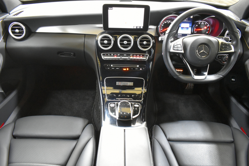 メルセデスベンツ Cクラス C180  ﾛｰﾚｳｽｴﾃﾞｨｼｮﾝ 特別仕様車 MEｺﾈｸﾄ ﾀﾞｲﾔﾓﾝﾄﾞﾎﾜｲﾄ ﾋｰﾀｰ黒革 ﾚｰﾀﾞｰｾｰﾌﾃｨP ﾃﾞｨｽﾄﾛ BSM Lｷｰﾌﾟ AMGｴｱﾛ18AW ｷｰﾚｽGO PTS LEDﾍｯﾄﾞﾗｲﾄ 地ﾃﾞｼﾞﾅﾋﾞ Bｶﾒﾗ Bluetoothｵｰﾃﾞｨｵ 2年保証