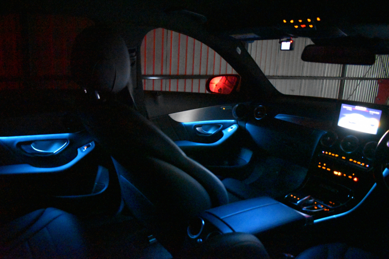 メルセデスベンツ Cクラス C180  ﾛｰﾚｳｽｴﾃﾞｨｼｮﾝ 特別仕様車 MEｺﾈｸﾄ ﾀﾞｲﾔﾓﾝﾄﾞﾎﾜｲﾄ ﾋｰﾀｰ黒革 ﾚｰﾀﾞｰｾｰﾌﾃｨP ﾃﾞｨｽﾄﾛ BSM Lｷｰﾌﾟ AMGｴｱﾛ18AW ｷｰﾚｽGO PTS LEDﾍｯﾄﾞﾗｲﾄ 地ﾃﾞｼﾞﾅﾋﾞ Bｶﾒﾗ Bluetoothｵｰﾃﾞｨｵ 2年保証