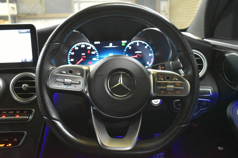 メルセデスベンツ Cクラス C220dﾜｺﾞﾝ ﾛｰﾚｳｽED ｽﾎﾟｰﾂﾌﾟﾗｽP ﾚｰﾀﾞｰｾｰﾌﾃｨP 後期型 ﾋｰﾀｰ黒革 ﾃﾞｨｽﾄﾛ BSM Lﾁｪﾝｼﾞ AMGｴｱﾛ18AW ｷｰﾚｽGO PTS 液晶ﾒｰﾀｰ HUD ﾌｯﾄｹﾞｰﾄ 地ﾃﾞｼﾞﾅﾋﾞ ﾊﾞｯｸｶﾒﾗ 2年保証