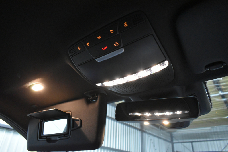 メルセデスベンツ Cクラス C220dﾜｺﾞﾝ ﾛｰﾚｳｽED ｽﾎﾟｰﾂﾌﾟﾗｽP ﾚｰﾀﾞｰｾｰﾌﾃｨP 後期型 ﾋｰﾀｰ黒革 ﾃﾞｨｽﾄﾛ BSM Lﾁｪﾝｼﾞ AMGｴｱﾛ18AW ｷｰﾚｽGO PTS 液晶ﾒｰﾀｰ HUD ﾌｯﾄｹﾞｰﾄ 地ﾃﾞｼﾞﾅﾋﾞ ﾊﾞｯｸｶﾒﾗ 2年保証