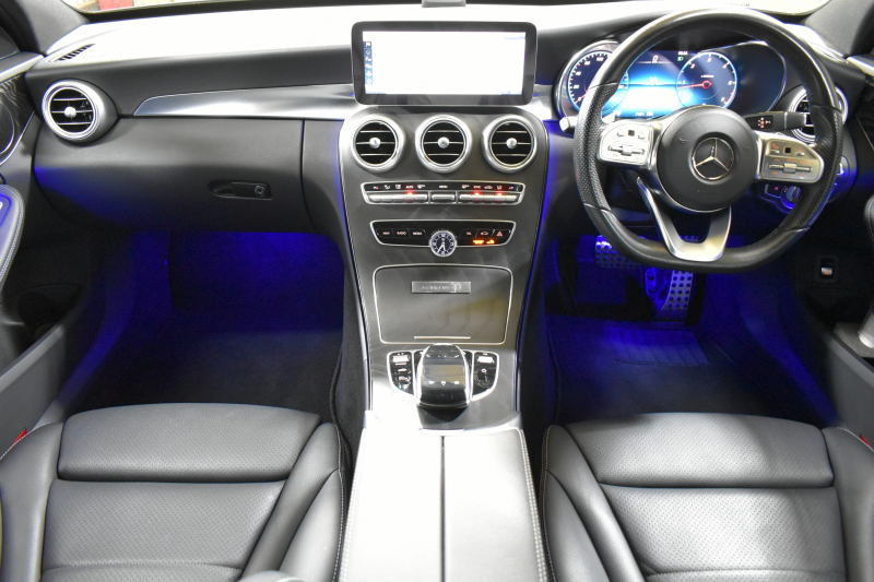 メルセデスベンツ Cクラス C220dﾜｺﾞﾝ ﾛｰﾚｳｽED ｽﾎﾟｰﾂﾌﾟﾗｽP ﾚｰﾀﾞｰｾｰﾌﾃｨP 後期型 ﾋｰﾀｰ黒革 ﾃﾞｨｽﾄﾛ BSM Lﾁｪﾝｼﾞ AMGｴｱﾛ18AW ｷｰﾚｽGO PTS 液晶ﾒｰﾀｰ HUD ﾌｯﾄｹﾞｰﾄ 地ﾃﾞｼﾞﾅﾋﾞ ﾊﾞｯｸｶﾒﾗ 2年保証