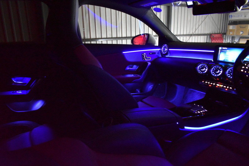 メルセデスベンツ CLAクラス CLA200d ｼｭｰﾃｨﾝｸﾞﾌﾞﾚｰｸ AMGﾗｲﾝP AMGﾚｻﾞｰｴｸｽｸﾙｰｼﾌﾞ ｱﾄﾞﾊﾞﾝｽﾄﾞ ﾚｰﾀﾞｰSP ﾊﾟﾉﾗﾏｻﾝR ﾋｰﾀｰ赤黒革 ﾃﾞｨｽﾄﾛ BSM Lﾁｪﾝｼﾞ AMGｴｱﾛ18AW ｷｰﾚｽGO PTS  HUD 対話式ﾅﾋﾞ 360ｶﾒﾗ 2年保証