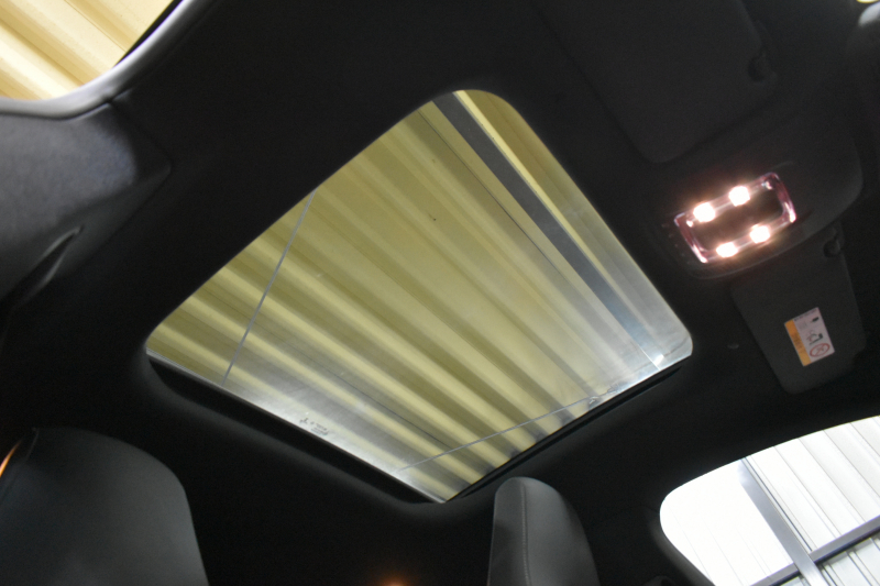 メルセデスベンツ CLAクラス CLA200d ｼｭｰﾃｨﾝｸﾞﾌﾞﾚｰｸ AMGﾗｲﾝP AMGﾚｻﾞｰｴｸｽｸﾙｰｼﾌﾞ ｱﾄﾞﾊﾞﾝｽﾄﾞ ﾚｰﾀﾞｰSP ﾊﾟﾉﾗﾏｻﾝR ﾋｰﾀｰ赤黒革 ﾃﾞｨｽﾄﾛ BSM Lﾁｪﾝｼﾞ AMGｴｱﾛ18AW ｷｰﾚｽGO PTS  HUD 対話式ﾅﾋﾞ 360ｶﾒﾗ 2年保証