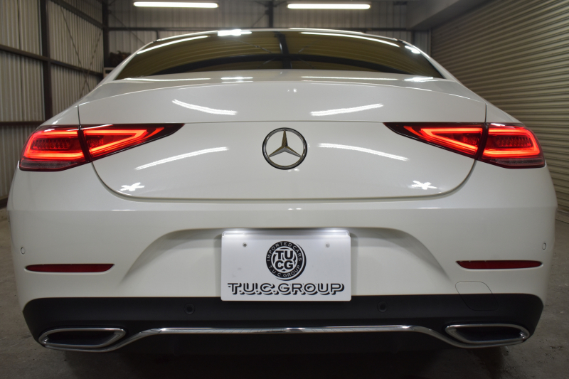 メルセデスベンツ CLS CLS220d ｽﾎﾟｰﾂ ｴｸｽｸﾙｰｼﾌﾞ ﾚｰﾀﾞｰSP ｻﾝﾙｰﾌ 全席ﾋｰﾀｰ&ﾍﾞﾝﾁﾚｰﾀｰ赤黒本革 ﾊﾟﾅﾒﾘｶｰﾅﾙｸｸﾞﾘﾙ ﾃﾞｨｽﾄﾛ BSM AMGｴｱﾛ19AW ｷｰGO ﾌｯﾄﾄﾗﾝｸ ﾌﾞﾙﾒｽﾀｰ 地ﾃﾞｼﾞ360ｶﾒﾗ ﾍｯﾄﾞｱｯﾌﾟﾃﾞｨｽﾌﾟﾚｲ ｴｱｻｽ 2年保証