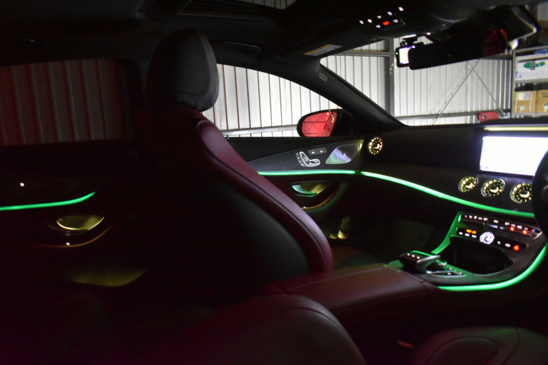 メルセデスベンツ CLS CLS220d ｽﾎﾟｰﾂ ｴｸｽｸﾙｰｼﾌﾞ ﾚｰﾀﾞｰSP ｻﾝﾙｰﾌ 全席ﾋｰﾀｰ&ﾍﾞﾝﾁﾚｰﾀｰ赤黒本革 ﾊﾟﾅﾒﾘｶｰﾅﾙｸｸﾞﾘﾙ ﾃﾞｨｽﾄﾛ BSM AMGｴｱﾛ19AW ｷｰGO ﾌｯﾄﾄﾗﾝｸ ﾌﾞﾙﾒｽﾀｰ 地ﾃﾞｼﾞ360ｶﾒﾗ ﾍｯﾄﾞｱｯﾌﾟﾃﾞｨｽﾌﾟﾚｲ ｴｱｻｽ 2年保証