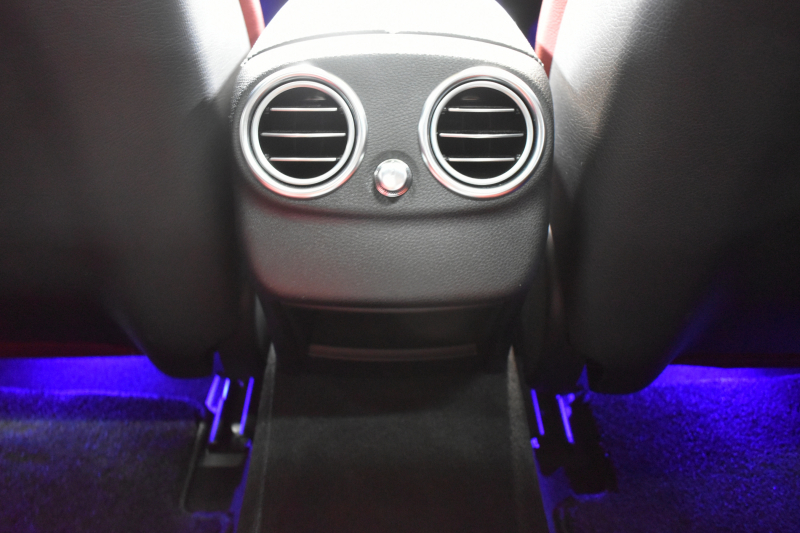 AMG Cクラス C43 4M ｸｰﾍﾟ ﾚｰﾀﾞｰｾｰﾌﾃｨP 後期 390馬力 MEｺﾈｸﾄ 右H ﾊﾟﾉﾗﾏｻﾝﾙｰﾌ ﾋｰﾀｰ赤革 ﾃﾞｨｽﾄﾛ BSM Lﾁｪﾝｼﾞ AMGｴｱﾛ19AW ｷｰGO PTS ﾌｯﾄﾄﾗﾝｸ ﾌﾞﾙﾒｽﾀｰ 液晶ﾒｰﾀｰ 地ﾃﾞｼﾞBｶﾒ 2年保証