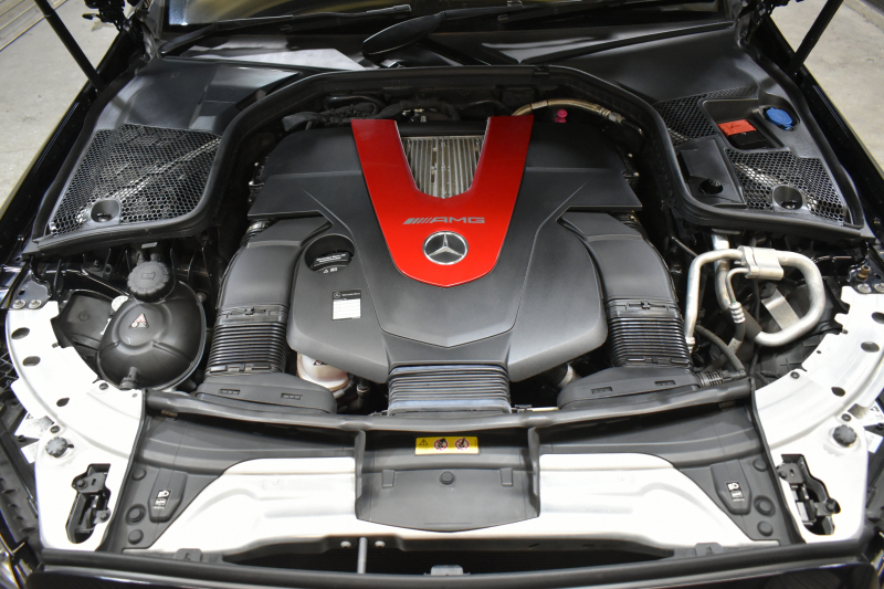 AMG Cクラス C43 4M ｸｰﾍﾟ ﾚｰﾀﾞｰｾｰﾌﾃｨP 後期 390馬力 MEｺﾈｸﾄ 右H ﾊﾟﾉﾗﾏｻﾝﾙｰﾌ ﾋｰﾀｰ赤革 ﾃﾞｨｽﾄﾛ BSM Lﾁｪﾝｼﾞ AMGｴｱﾛ19AW ｷｰGO PTS ﾌｯﾄﾄﾗﾝｸ ﾌﾞﾙﾒｽﾀｰ 液晶ﾒｰﾀｰ 地ﾃﾞｼﾞBｶﾒ 2年保証