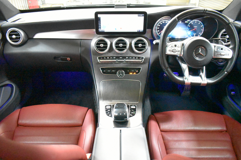 AMG Cクラス C43 4M ｸｰﾍﾟ ﾚｰﾀﾞｰｾｰﾌﾃｨP 後期 390馬力 MEｺﾈｸﾄ 右H ﾊﾟﾉﾗﾏｻﾝﾙｰﾌ ﾋｰﾀｰ赤革 ﾃﾞｨｽﾄﾛ BSM Lﾁｪﾝｼﾞ AMGｴｱﾛ19AW ｷｰGO PTS ﾌｯﾄﾄﾗﾝｸ ﾌﾞﾙﾒｽﾀｰ 液晶ﾒｰﾀｰ 地ﾃﾞｼﾞBｶﾒ 2年保証