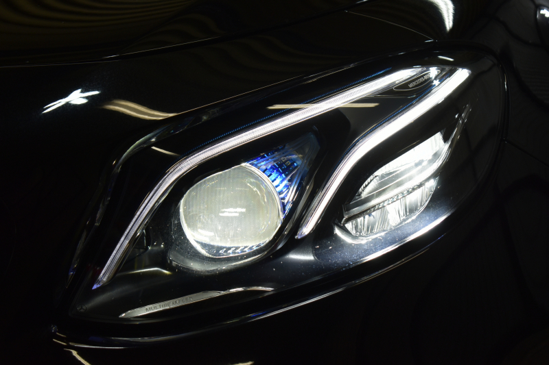 AMG Eクラス E63S 4ﾏﾁｯｸ+ ｴｸｽｸﾙｰｼﾌﾞ ﾚｰﾀﾞｰｾｰﾌﾃｨP 612馬力 ﾊﾟﾉﾗﾏｻﾝﾙｰﾌ ﾋｰﾀｰｸｰﾗｰ黒革 ﾃﾞｨｽﾄﾛ BSM Lﾁｪﾝｼﾞ AMGｴｱﾛ20AW ｷｰﾚｽGO PTS ﾌﾞﾙﾒｽﾀｰ HUD 電動ﾄﾗﾝｸ LEDﾍｯﾄﾞﾗｲﾄ 地ﾃﾞｼﾞﾅﾋﾞ 360ｶﾒﾗ 2年保証