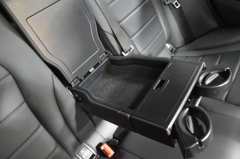 メルセデスベンツ Cクラス C200ﾜｺﾞﾝ AVG AMGﾗｲﾝ ﾊﾟﾉﾗﾏｻﾝﾙｰﾌ ﾚｰﾀﾞｰSP 後期型 ﾐｰｺﾈｸﾄ ﾃﾞｨｽﾄﾛ ﾚｰﾝﾁｪﾝｼﾞｱｼｽﾄ ﾌﾞﾗｲﾝﾄﾞS  ﾋｰﾀｰ黒革 AMGｴｱﾛ18AW ｷｰﾚｽGo PTS 電動Rｹﾞｰﾄ 地ﾃﾞｼﾞBｶﾒﾗ 2年保証