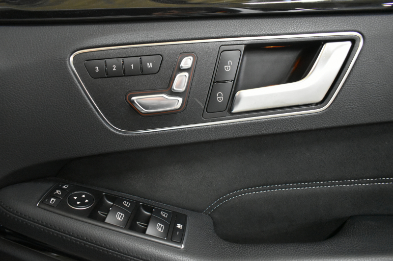 メルセデスベンツ Eクラス E220 ﾌﾞﾙｰﾃｯｸ AVG AMGｽﾎﾟｰﾂ ﾚｰﾀﾞｰSP 最終型 ﾃﾞｨｰｾﾞﾙ  ﾋｰﾀｰ半革 ﾃﾞｨｽﾄﾛ BSM Lｷｰﾌﾟ AMGｴｱﾛ18AW ｷｰﾚｽGO PTS LEDﾍｯﾄﾞ 地ﾃﾞｼﾞﾊﾞｯｸｶﾒﾗ 2年保証