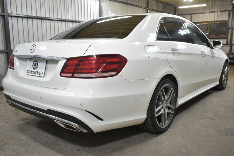 メルセデスベンツ Eクラス E220 ﾌﾞﾙｰﾃｯｸ AVG AMGｽﾎﾟｰﾂ ﾚｰﾀﾞｰSP 最終型 ﾃﾞｨｰｾﾞﾙ  ﾋｰﾀｰ半革 ﾃﾞｨｽﾄﾛ BSM Lｷｰﾌﾟ AMGｴｱﾛ18AW ｷｰﾚｽGO PTS LEDﾍｯﾄﾞ 地ﾃﾞｼﾞﾊﾞｯｸｶﾒﾗ 2年保証