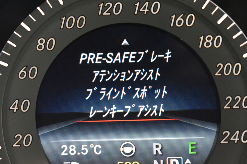 メルセデスベンツ Eクラス E220 ﾌﾞﾙｰﾃｯｸ AVG AMGｽﾎﾟｰﾂ ﾚｰﾀﾞｰSP 最終型 ﾃﾞｨｰｾﾞﾙ  ﾋｰﾀｰ半革 ﾃﾞｨｽﾄﾛ BSM Lｷｰﾌﾟ AMGｴｱﾛ18AW ｷｰﾚｽGO PTS LEDﾍｯﾄﾞ 地ﾃﾞｼﾞﾊﾞｯｸｶﾒﾗ 2年保証