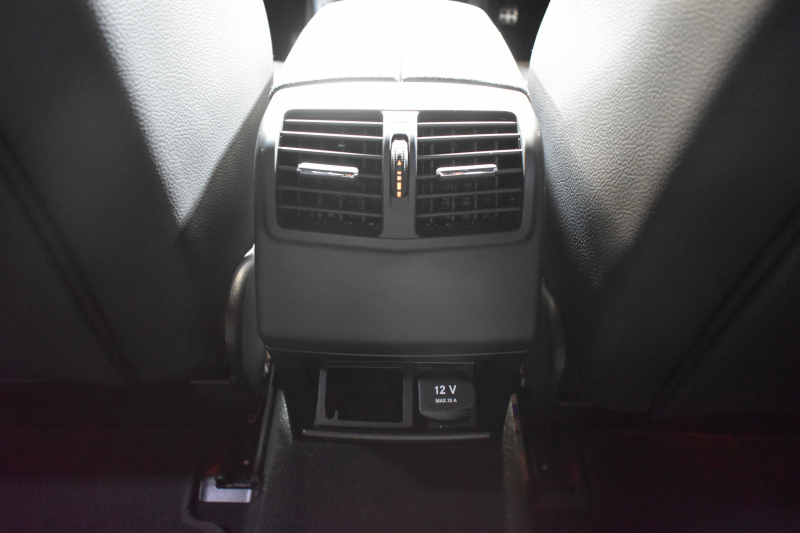 メルセデスベンツ Eクラス E220 ﾌﾞﾙｰﾃｯｸ AVG AMGｽﾎﾟｰﾂ ﾚｰﾀﾞｰSP 最終型 ﾃﾞｨｰｾﾞﾙ  ﾋｰﾀｰ半革 ﾃﾞｨｽﾄﾛ BSM Lｷｰﾌﾟ AMGｴｱﾛ18AW ｷｰﾚｽGO PTS LEDﾍｯﾄﾞ 地ﾃﾞｼﾞﾊﾞｯｸｶﾒﾗ 2年保証