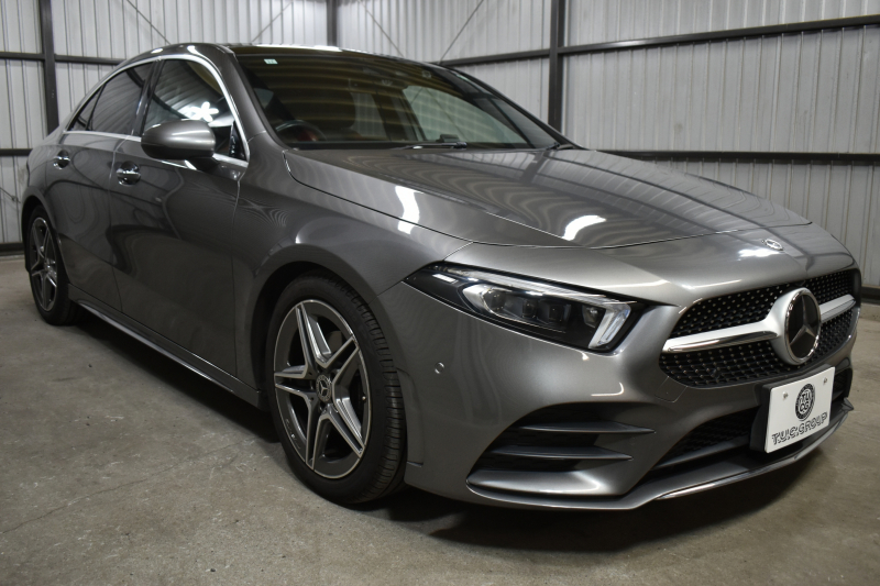 メルセデスベンツ Aクラス A180ｾﾀﾞﾝ ｽﾀｲﾙ AMGﾗｲﾝ AMGﾚｻﾞｰｴｸｽｸﾙｰｼﾌﾞ ｱﾄﾞﾊﾞﾝｽﾄﾞP ﾚｰﾀﾞｰSP 1ｵｰﾅｰ ﾊﾟﾉﾗﾏｻﾝR ﾋｰﾀｰ赤黒革 ﾃﾞｨｽﾄﾛ BSM Lﾁｪﾝｼﾞ AMGｴｱﾛ18AW ｷｰﾚｽGO PTS  HUD 対話式ﾅﾋﾞ 360ｶﾒﾗ 2年保証