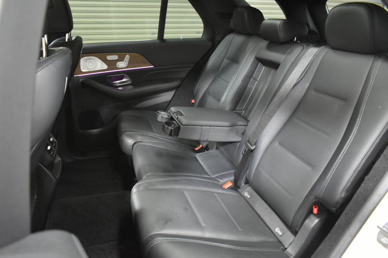 メルセデスベンツ GLE GLE450 4ﾏﾁｯｸ ｽﾎﾟｰﾂ ﾚｻﾞｰｴｸｽｸﾙｰｼﾌﾞ ﾚｰﾀﾞｰｾｰﾌﾃｨP 新型GLE 3.0ﾘｯﾀｰ367馬力 MEｺﾈｸﾄ 9速AT ﾊﾟﾉﾗﾏｻﾝﾙｰﾌ ﾋｰﾀｰ&ｸｰﾗｰ黒革 ﾃﾞｨｽﾄﾛ BSM Lﾁｪﾝｼﾞ AMGｴｱﾛ20AW ｷｰﾚｽGO ﾊﾟｰｸﾄﾛ HUD ﾌｯﾄｹﾞｰﾄ ﾌﾞﾙﾒｽﾀｰS MBUXﾅﾋﾞTV 360ｶﾒﾗ 2年保証