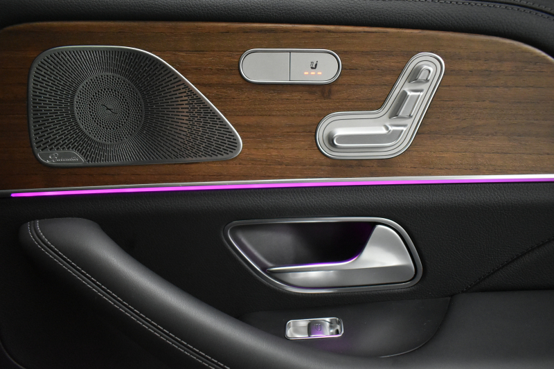 メルセデスベンツ GLE GLE450 4ﾏﾁｯｸ ｽﾎﾟｰﾂ ﾚｻﾞｰｴｸｽｸﾙｰｼﾌﾞ ﾚｰﾀﾞｰｾｰﾌﾃｨP 新型GLE 3.0ﾘｯﾀｰ367馬力 MEｺﾈｸﾄ 9速AT ﾊﾟﾉﾗﾏｻﾝﾙｰﾌ ﾋｰﾀｰ&ｸｰﾗｰ黒革 ﾃﾞｨｽﾄﾛ BSM Lﾁｪﾝｼﾞ AMGｴｱﾛ20AW ｷｰﾚｽGO ﾊﾟｰｸﾄﾛ HUD ﾌｯﾄｹﾞｰﾄ ﾌﾞﾙﾒｽﾀｰS MBUXﾅﾋﾞTV 360ｶﾒﾗ 2年保証