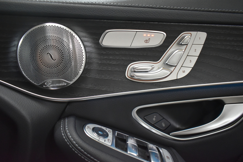 AMG GLC GLC43 4MATIC ﾚｻﾞｰｴｸｽｸﾙｰｼﾌﾞP ﾚｰﾀﾞｰｾｰﾌﾃｨP V6ﾂｲﾝﾀｰﾎﾞ/367馬力 ﾊﾟﾉﾗﾏｻﾝﾙｰﾌ 黒革 ﾌﾞﾙﾒｽﾀｰ HUD ﾃﾞｨｽﾄﾛﾆｯｸ ﾌﾞﾗｲﾝﾄﾞS ﾚｰﾝｷｰﾌﾟ ｴｱﾛ20AW ｻｲﾄﾞﾗﾝﾆﾝｸﾞﾎﾞｰﾄﾞ  HDDﾅﾋﾞTV 360ｶﾒﾗ ﾌｯﾄｹﾞｰﾄ 2年保証