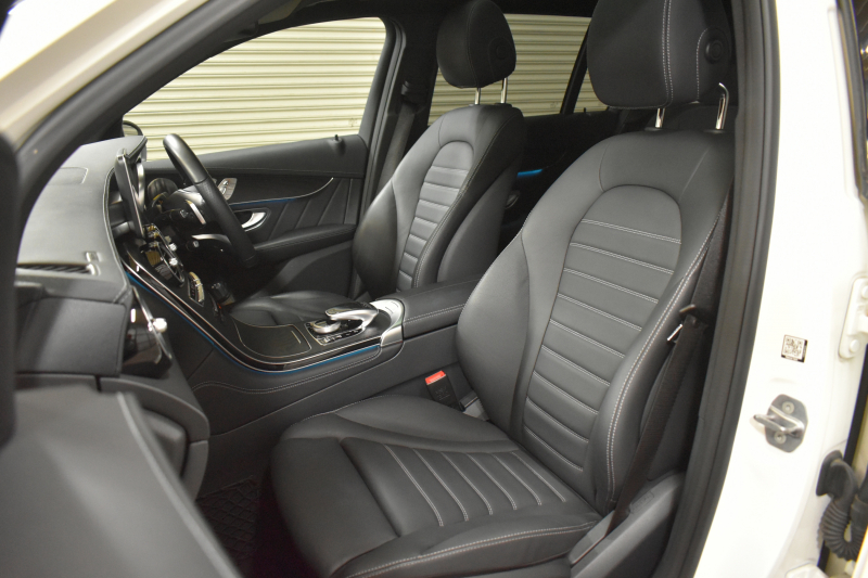 AMG GLC GLC43 4MATIC ﾚｻﾞｰｴｸｽｸﾙｰｼﾌﾞP ﾚｰﾀﾞｰｾｰﾌﾃｨP V6ﾂｲﾝﾀｰﾎﾞ/367馬力 ﾊﾟﾉﾗﾏｻﾝﾙｰﾌ 黒革 ﾌﾞﾙﾒｽﾀｰ HUD ﾃﾞｨｽﾄﾛﾆｯｸ ﾌﾞﾗｲﾝﾄﾞS ﾚｰﾝｷｰﾌﾟ ｴｱﾛ20AW ｻｲﾄﾞﾗﾝﾆﾝｸﾞﾎﾞｰﾄﾞ  HDDﾅﾋﾞTV 360ｶﾒﾗ ﾌｯﾄｹﾞｰﾄ 2年保証