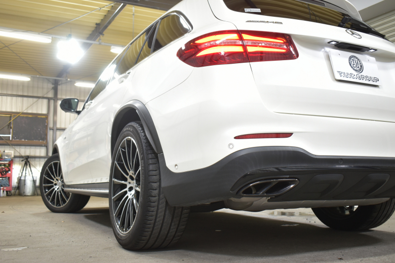 AMG GLC GLC43 4MATIC ﾚｻﾞｰｴｸｽｸﾙｰｼﾌﾞP ﾚｰﾀﾞｰｾｰﾌﾃｨP V6ﾂｲﾝﾀｰﾎﾞ/367馬力 ﾊﾟﾉﾗﾏｻﾝﾙｰﾌ 黒革 ﾌﾞﾙﾒｽﾀｰ HUD ﾃﾞｨｽﾄﾛﾆｯｸ ﾌﾞﾗｲﾝﾄﾞS ﾚｰﾝｷｰﾌﾟ ｴｱﾛ20AW ｻｲﾄﾞﾗﾝﾆﾝｸﾞﾎﾞｰﾄﾞ  HDDﾅﾋﾞTV 360ｶﾒﾗ ﾌｯﾄｹﾞｰﾄ 2年保証