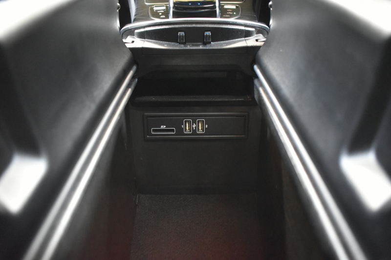 AMG GLC GLC43ｸｰﾍﾟ 4MATIC ﾚｻﾞｰｴｸｽｸﾙｰｼﾌﾞP ﾚｰﾀﾞｰｾｰﾌﾃｨP ｻﾝﾙｰﾌ 黒革 ﾌﾞﾙﾒｽﾀｰ HUD ﾃﾞｨｽﾄﾛﾆｯｸ ﾌﾞﾗｲﾝﾄﾞS ﾚｰﾝｷｰﾌﾟ ｴｱﾛ20AW ｻｲﾄﾞﾗﾝﾆﾝｸﾞﾎﾞｰﾄﾞ  HDDﾅﾋﾞTV 360ｶﾒﾗ ﾌｯﾄｹﾞｰﾄ 2年保証