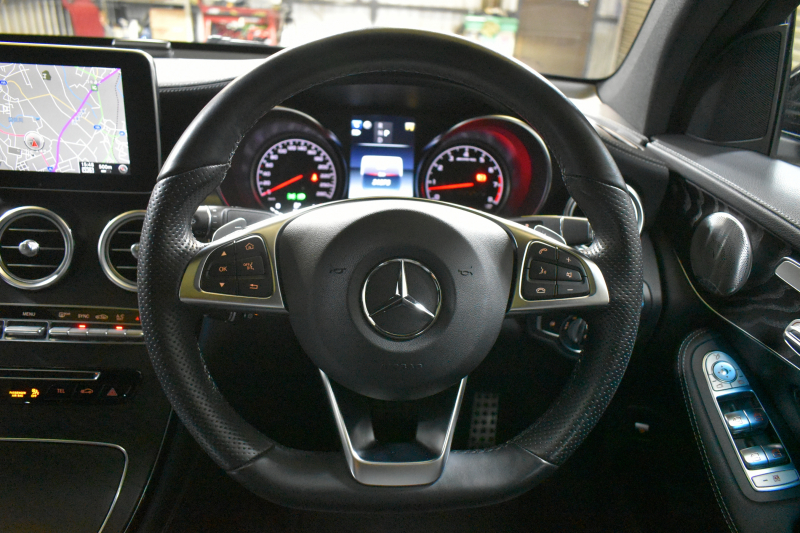 AMG GLC GLC43ｸｰﾍﾟ 4MATIC ﾚｻﾞｰｴｸｽｸﾙｰｼﾌﾞP ﾚｰﾀﾞｰｾｰﾌﾃｨP ｻﾝﾙｰﾌ 黒革 ﾌﾞﾙﾒｽﾀｰ HUD ﾃﾞｨｽﾄﾛﾆｯｸ ﾌﾞﾗｲﾝﾄﾞS ﾚｰﾝｷｰﾌﾟ ｴｱﾛ20AW ｻｲﾄﾞﾗﾝﾆﾝｸﾞﾎﾞｰﾄﾞ  HDDﾅﾋﾞTV 360ｶﾒﾗ ﾌｯﾄｹﾞｰﾄ 2年保証