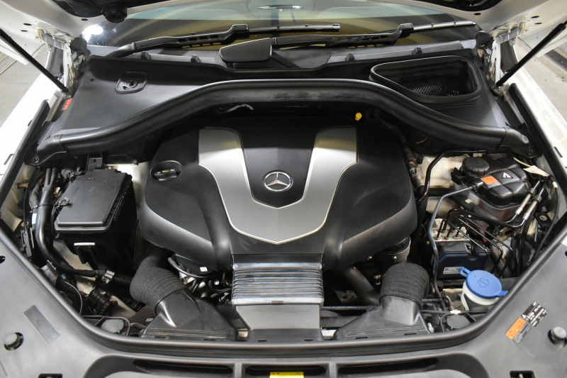 メルセデスベンツ GLE GLE350d 4ﾏﾁｯｸ ｽﾎﾟｰﾂ ﾚｰﾀﾞｰP 3.0ℓV型6気筒ﾀｰﾎﾞ 全席ﾋｰﾀｰ黒革 ﾊﾟﾉﾗﾏｻﾝﾙｰﾌ ﾊｰﾏﾝｶｰﾄﾞﾝ ﾃﾞｨｽﾄﾛ ﾌﾞﾗｲﾝﾄﾞｽﾎﾟｯﾄ ﾚｰﾝｷｰﾌﾟ AMGｴｱﾛ20AW ｻｲﾄﾞﾗﾝﾆﾝｸﾞﾎﾞｰﾄﾞ地ﾃﾞｼﾞﾅﾋﾞ360ｶﾒﾗ ﾊﾟｰｸﾄﾛ 2年保証