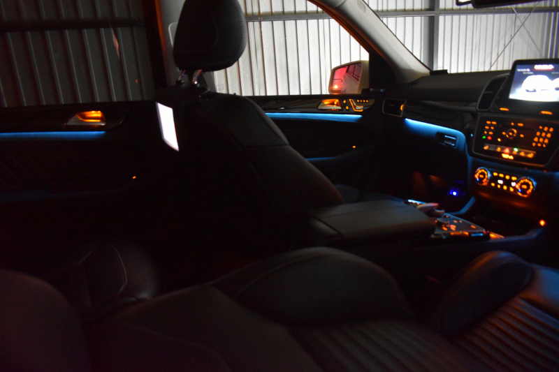 メルセデスベンツ GLE GLE350d 4ﾏﾁｯｸ ｽﾎﾟｰﾂ ﾚｰﾀﾞｰP 3.0ℓV型6気筒ﾀｰﾎﾞ 全席ﾋｰﾀｰ黒革 ﾊﾟﾉﾗﾏｻﾝﾙｰﾌ ﾊｰﾏﾝｶｰﾄﾞﾝ ﾃﾞｨｽﾄﾛ ﾌﾞﾗｲﾝﾄﾞｽﾎﾟｯﾄ ﾚｰﾝｷｰﾌﾟ AMGｴｱﾛ20AW ｻｲﾄﾞﾗﾝﾆﾝｸﾞﾎﾞｰﾄﾞ地ﾃﾞｼﾞﾅﾋﾞ360ｶﾒﾗ ﾊﾟｰｸﾄﾛ 2年保証