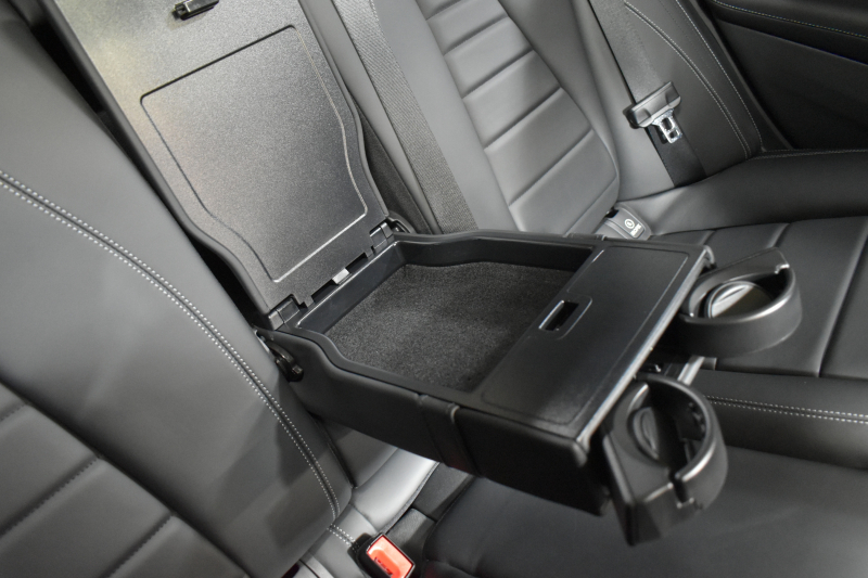 メルセデスベンツ Eクラス E350e AVG ｽﾎﾟｰﾂ ｴｸｽｸﾙｰｼﾌﾞP ﾚｰﾀﾞｰｾｰﾌﾃｨP PHV ﾊﾟﾉﾗﾏｻﾝﾙｰﾌ 全席ﾋｰﾀｰ黒革 ﾃﾞｨｽﾄﾛ ﾚｰﾝﾁｪﾝｼﾞ ﾌﾞﾗｲﾝﾄﾞｽﾎﾟｯﾄ AMGｴｱﾛ19AW ｷｰGO PTS ﾌｯﾄｹﾞｰﾄ ﾌﾞﾙﾒｽﾀｰ 地デジ360ｶﾒ 2年保証