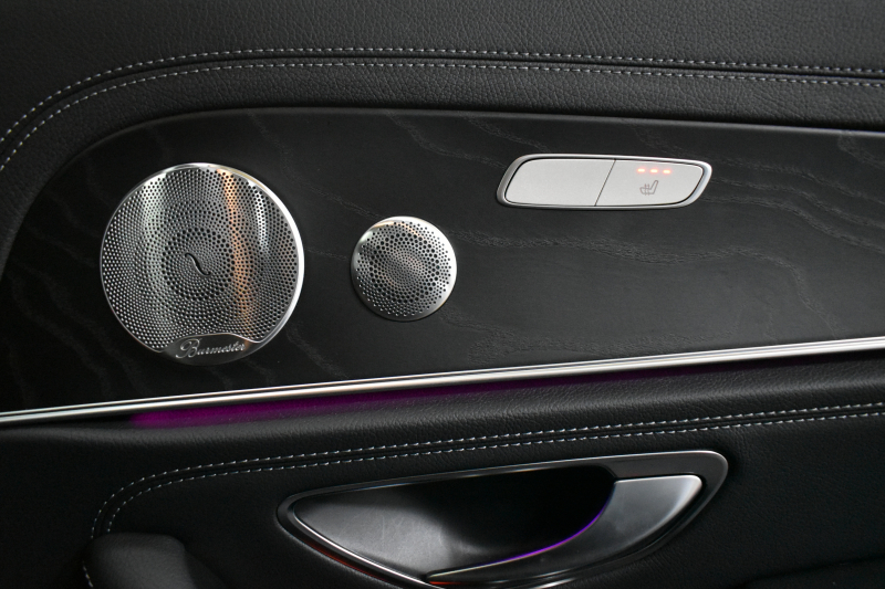 メルセデスベンツ Eクラス E350e AVG ｽﾎﾟｰﾂ ｴｸｽｸﾙｰｼﾌﾞP ﾚｰﾀﾞｰｾｰﾌﾃｨP PHV ﾊﾟﾉﾗﾏｻﾝﾙｰﾌ 全席ﾋｰﾀｰ黒革 ﾃﾞｨｽﾄﾛ ﾚｰﾝﾁｪﾝｼﾞ ﾌﾞﾗｲﾝﾄﾞｽﾎﾟｯﾄ AMGｴｱﾛ19AW ｷｰGO PTS ﾌｯﾄｹﾞｰﾄ ﾌﾞﾙﾒｽﾀｰ 地デジ360ｶﾒ 2年保証