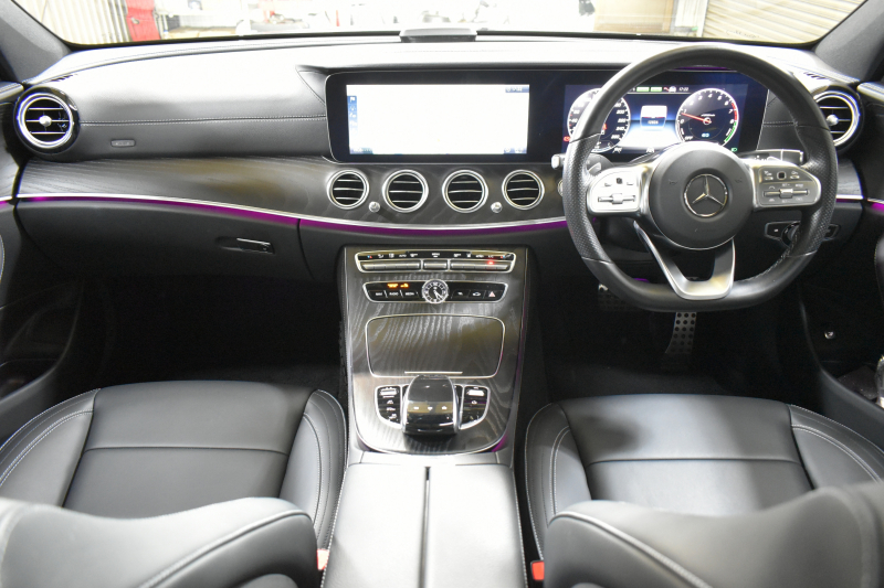 メルセデスベンツ Eクラス E350e AVG ｽﾎﾟｰﾂ ｴｸｽｸﾙｰｼﾌﾞP ﾚｰﾀﾞｰｾｰﾌﾃｨP PHV ﾊﾟﾉﾗﾏｻﾝﾙｰﾌ 全席ﾋｰﾀｰ黒革 ﾃﾞｨｽﾄﾛ ﾚｰﾝﾁｪﾝｼﾞ ﾌﾞﾗｲﾝﾄﾞｽﾎﾟｯﾄ AMGｴｱﾛ19AW ｷｰGO PTS ﾌｯﾄｹﾞｰﾄ ﾌﾞﾙﾒｽﾀｰ 地デジ360ｶﾒ 2年保証