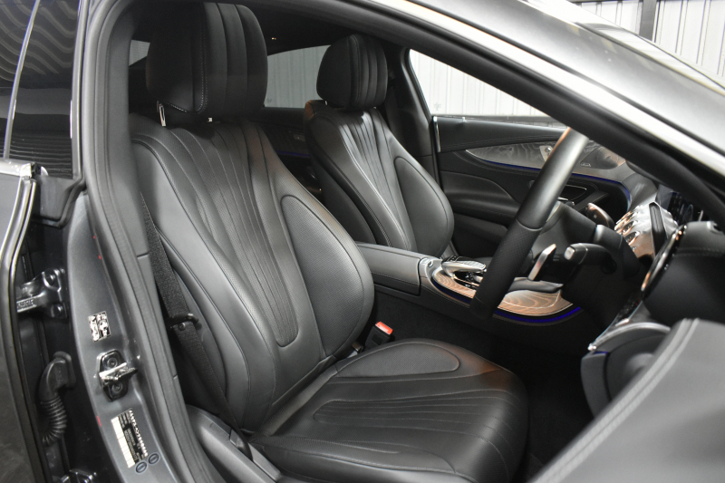 メルセデスベンツ CLS CLS450 4M ｽﾎﾟｰﾂ ｴｸｽｸﾙｰｼﾌﾞ ﾚｰﾀﾞｰSP ISG搭載 MEｺﾈ ｻﾝﾙｰﾌ 全席ﾋｰﾀｰ&ｸｰﾗｰ黒革 ACC BSM AMGｴｱﾛ19AW ｷｰGO ﾌｯﾄﾄﾗﾝｸ ﾌﾞﾙﾒｽﾀｰ HUD 地ﾃﾞｼﾞ360ｶﾒﾗ 2年保証