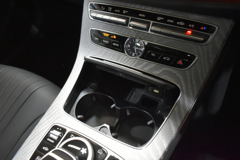 メルセデスベンツ CLS CLS450 4M ｽﾎﾟｰﾂ ｴｸｽｸﾙｰｼﾌﾞ ﾚｰﾀﾞｰSP ISG搭載 MEｺﾈ ｻﾝﾙｰﾌ 全席ﾋｰﾀｰ&ｸｰﾗｰ黒革 ACC BSM AMGｴｱﾛ19AW ｷｰGO ﾌｯﾄﾄﾗﾝｸ ﾌﾞﾙﾒｽﾀｰ HUD 地ﾃﾞｼﾞ360ｶﾒﾗ 2年保証