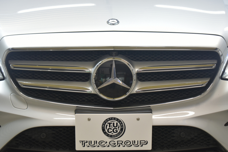 メルセデスベンツ Eクラス E250 AVG ｽﾎﾟｰﾂ ﾚｻﾞｰPKG ﾚｰﾀﾞｰSP MEｺﾈｸﾄ 全席ﾋｰﾀｰ黒革 ﾃﾞｨｽﾄﾛ Lﾁｪﾝｼﾞ AMGｴｱﾛ19AW ｷｰGO ﾌｯﾄｹﾞｰﾄ ﾌﾞﾙﾒｽﾀｰ 地ﾃﾞｼﾞ360ｶﾒﾗ 2年保証