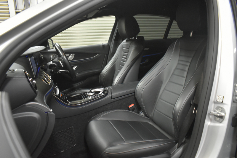 メルセデスベンツ Eクラス E250 AVG ｽﾎﾟｰﾂ ﾚｻﾞｰPKG ﾚｰﾀﾞｰSP MEｺﾈｸﾄ 全席ﾋｰﾀｰ黒革 ﾃﾞｨｽﾄﾛ Lﾁｪﾝｼﾞ AMGｴｱﾛ19AW ｷｰGO ﾌｯﾄｹﾞｰﾄ ﾌﾞﾙﾒｽﾀｰ 地ﾃﾞｼﾞ360ｶﾒﾗ 2年保証