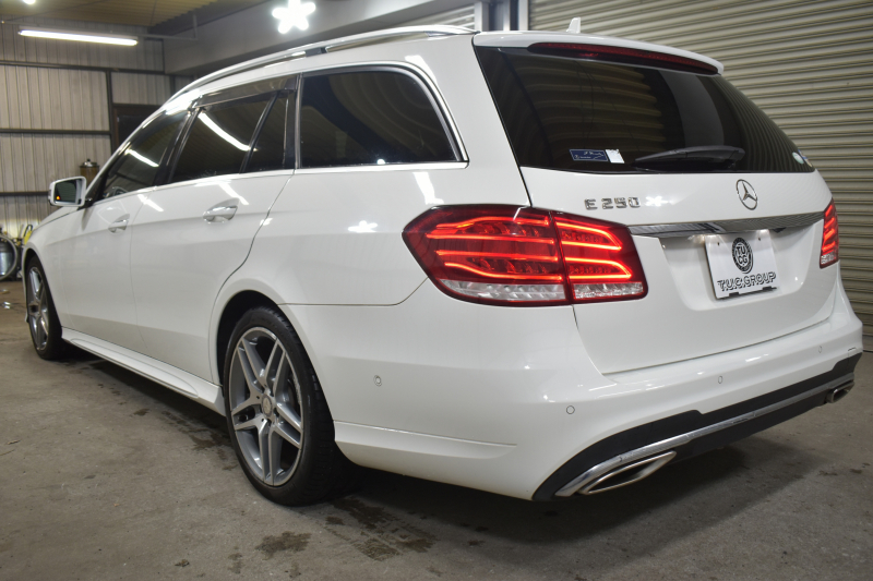 メルセデスベンツ Eクラス E250ﾜｺﾞﾝ AVG AMGｽﾎﾟｰﾂP ﾚｰﾀﾞｰｾｰﾌﾃｨP 後期 ﾊｰﾌﾚｻﾞｰ AMGｴｱﾛ18AW ﾃﾞｨｽﾄﾛﾆｯｸ ﾌﾞﾗｲﾝﾄﾞｽﾎﾟｯﾄ ﾚｰﾝｷｰﾌﾟ 純正HDDﾅﾋﾞTV  Bｶﾒﾗ ｷｰﾚｽGO ﾊﾟｰｸﾄﾛﾆｯｸ ｵｰﾄﾃｰﾙｹﾞｰﾄ LEDﾍｯﾄﾞﾗｲﾄ 2年保証